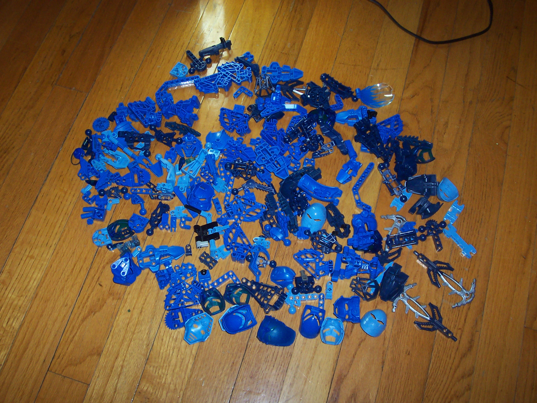 bluepiecces.jpg