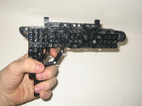 gun002.jpg