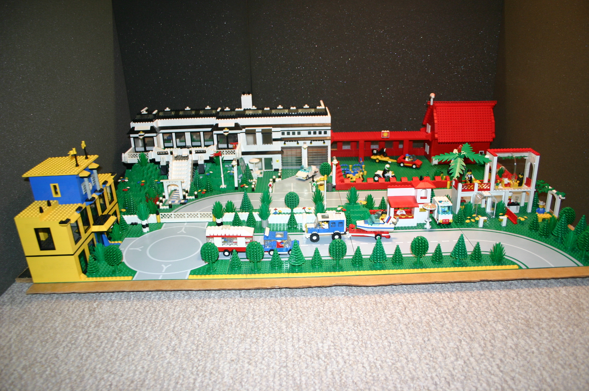 legotown20.jpg