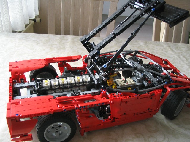 studlesssupercarbugatti_009.jpg
