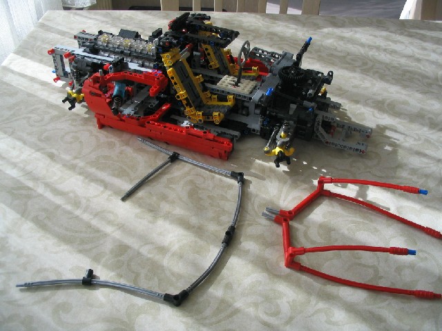 studlesssupercarbugatti_029.jpg