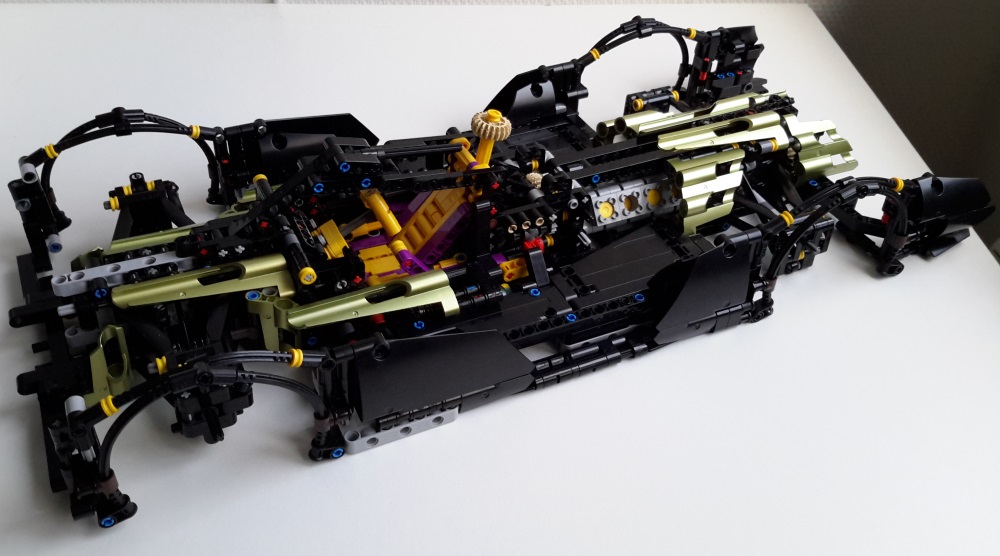 jaguar_xjr19_take5_1.jpg