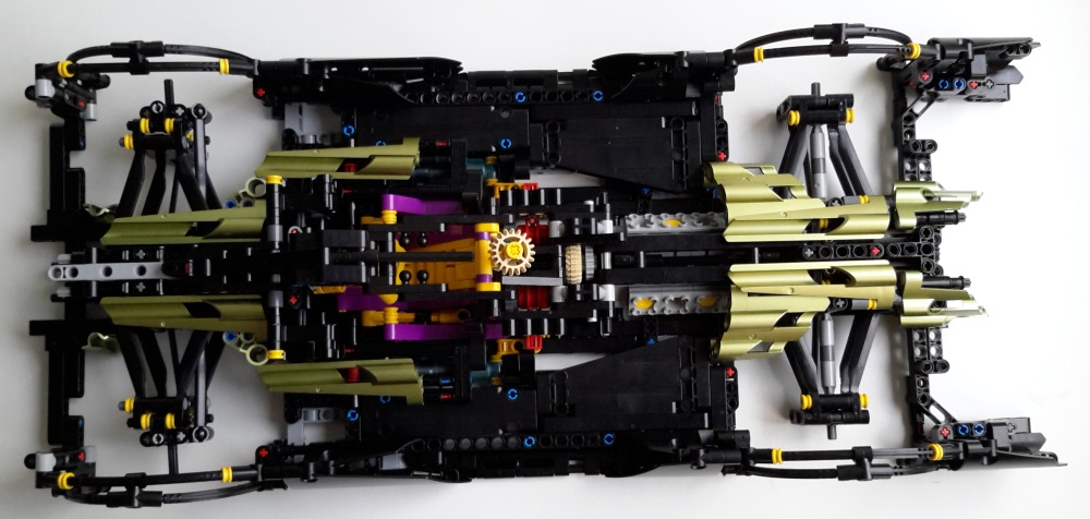 jaguar_xjr19_take5_5.jpg