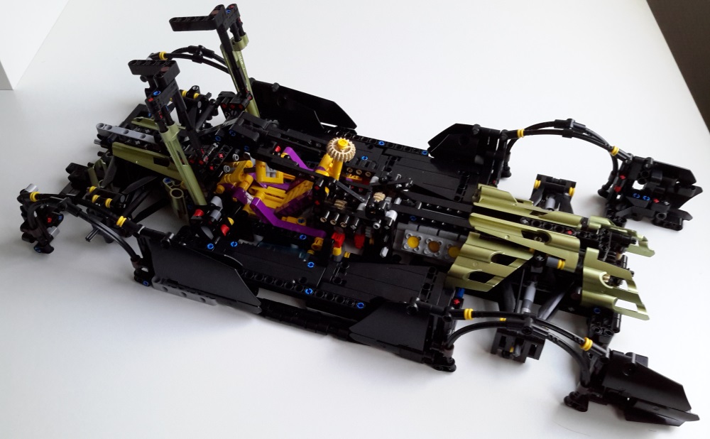 jaguar_xjr19_take5_7.jpg
