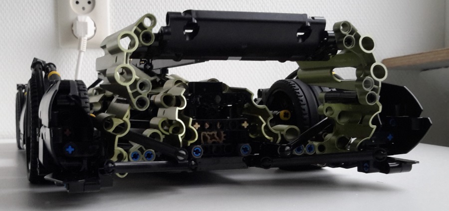 jaguar_xjr19_take6_15.jpg