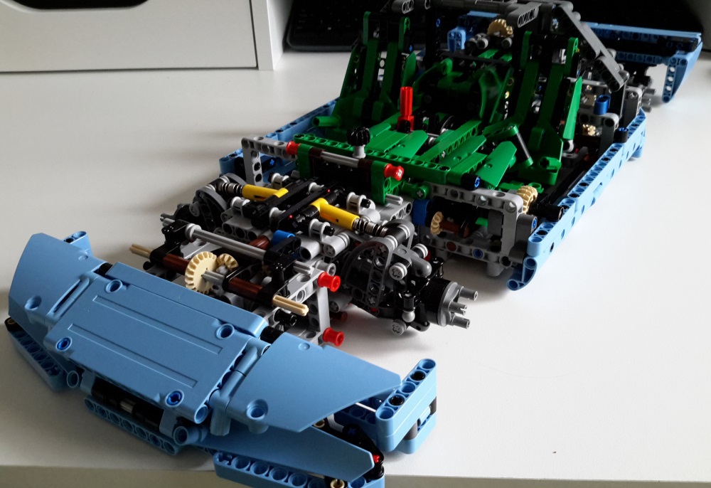largesupercar2017_take4_3.jpg