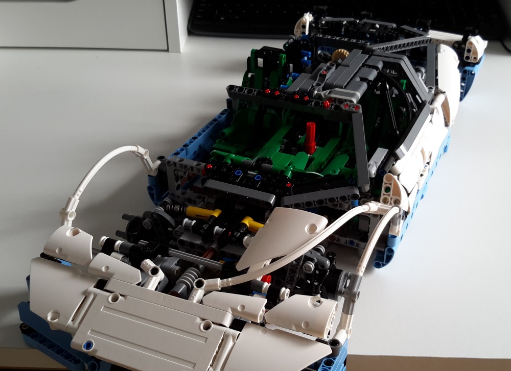 largesupercar2017_take5_3.jpg