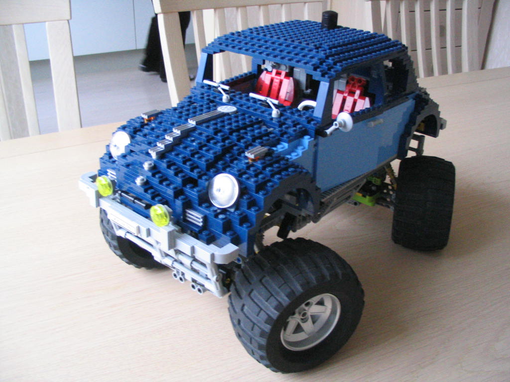 lego_monsterbeetle_010.jpg