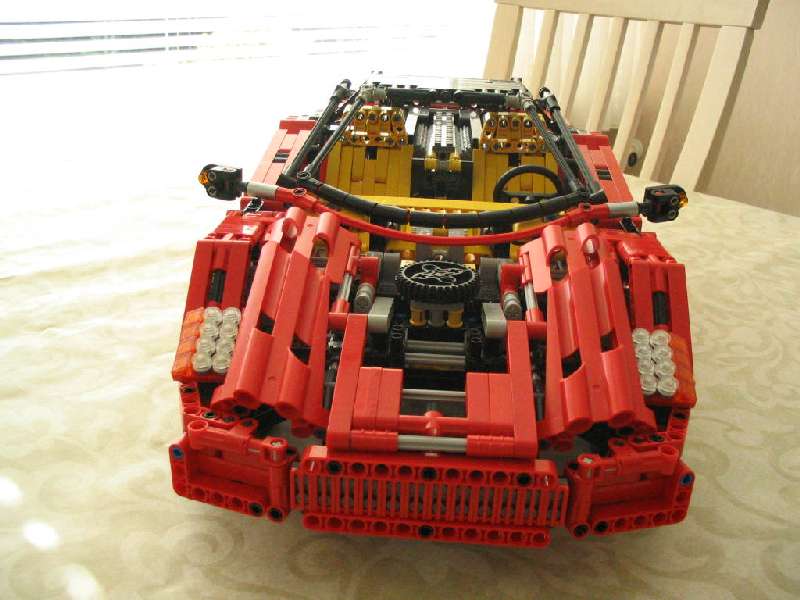 lego_studlessredsportscar2009_004.jpg