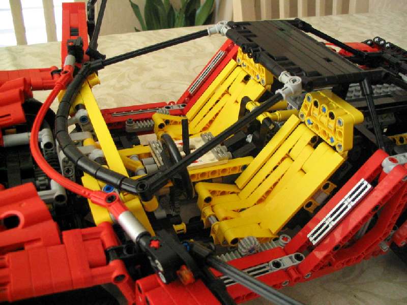 lego_studlessredsportscar2009_009.jpg