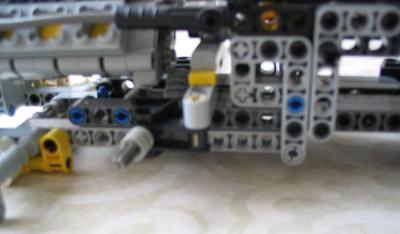lego_six_axle_truck_015.jpg