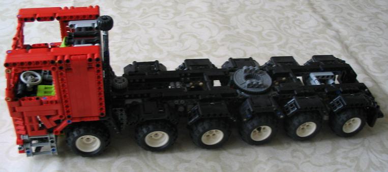 lego_six_axle_truck_001.jpg