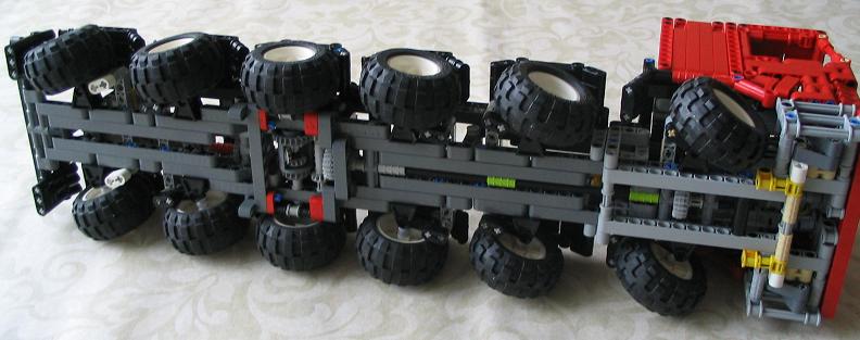 lego_six_axle_truck_011.jpg