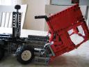 lego_six_axle_truck_006.jpg