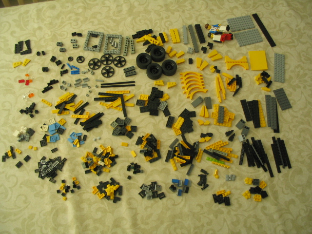 legosportscar2011_001.jpg