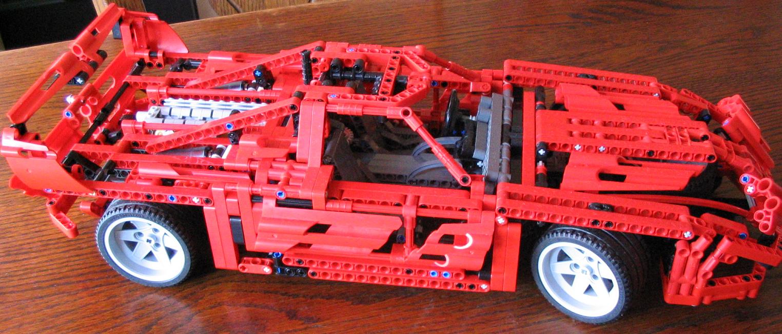 lego_studlessredsportscar_001.jpg