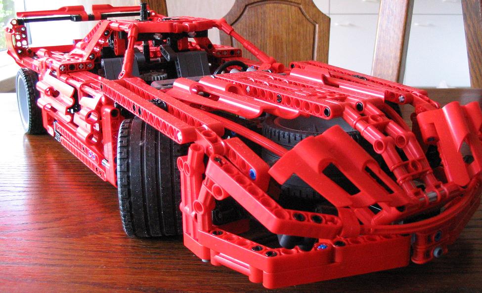 lego_studlessredsportscar_003.jpg