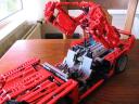 lego_studlessredsportscar_006.jpg