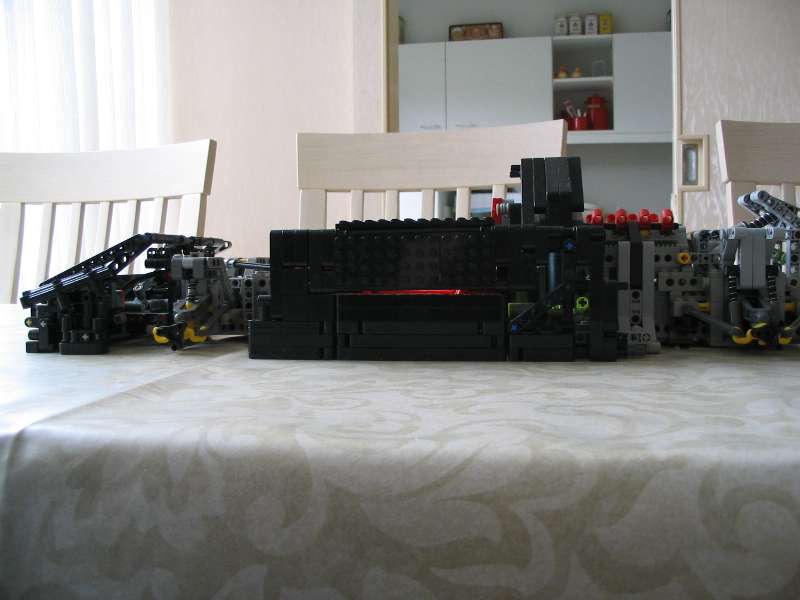 lego_supercarchassis_010.jpg