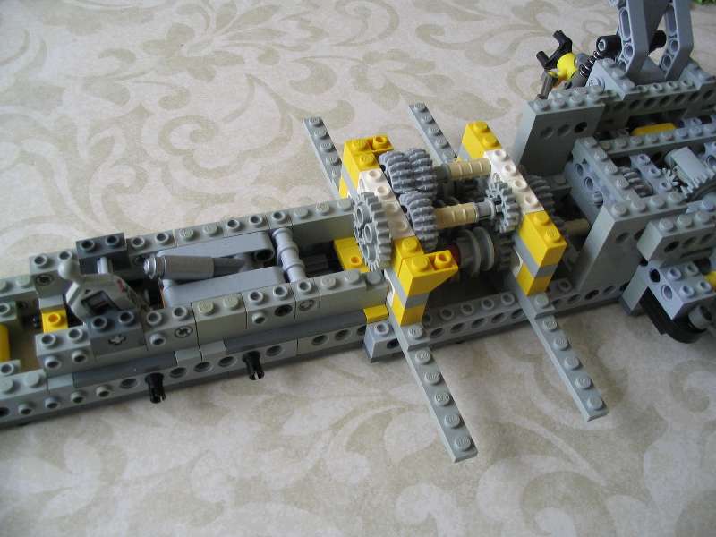 lego_supercarchassis_052.jpg
