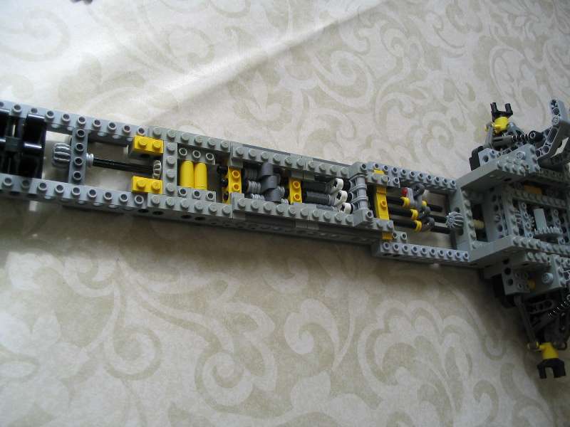 lego_supercarchassis_053.jpg