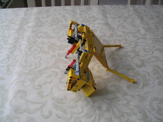 yellowsupercar_021.jpg