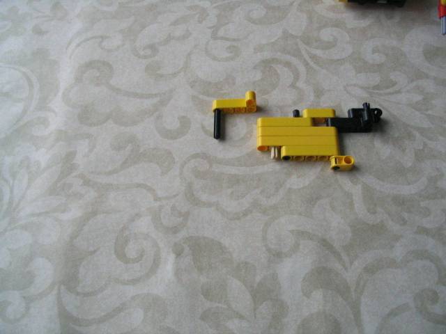 yellowsupercar_025.jpg