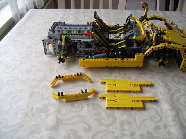 yellowsupercar_052.jpg