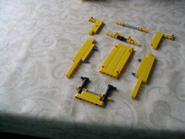 yellowsupercar_060.jpg