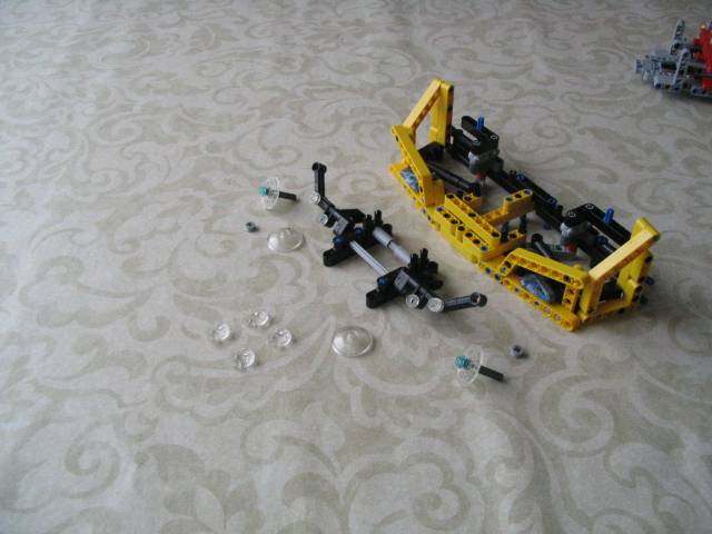yellowsupercar_065.jpg