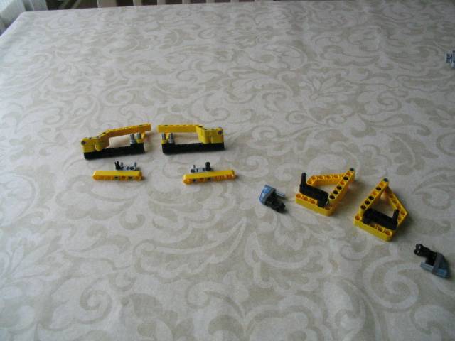 yellowsupercar_072.jpg