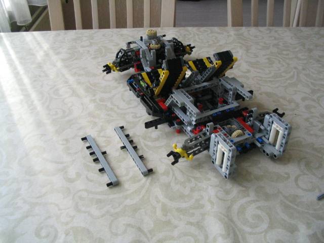 yellowsupercar_093.jpg