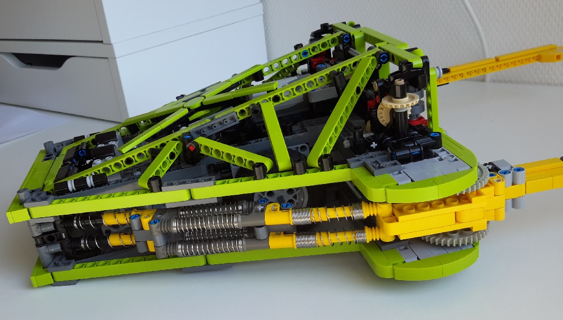 battlebot2017_take6_5.jpg