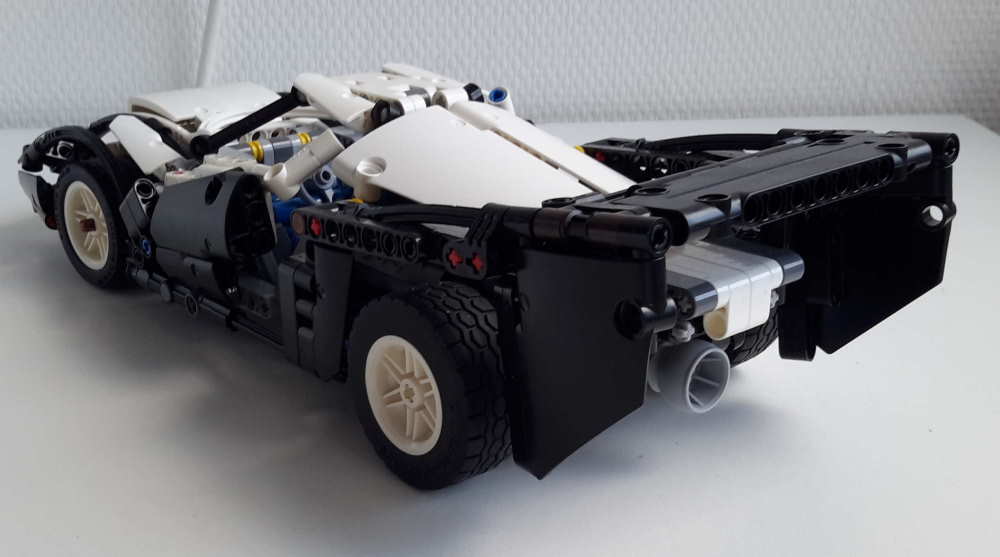tc18car_take3_5.jpg