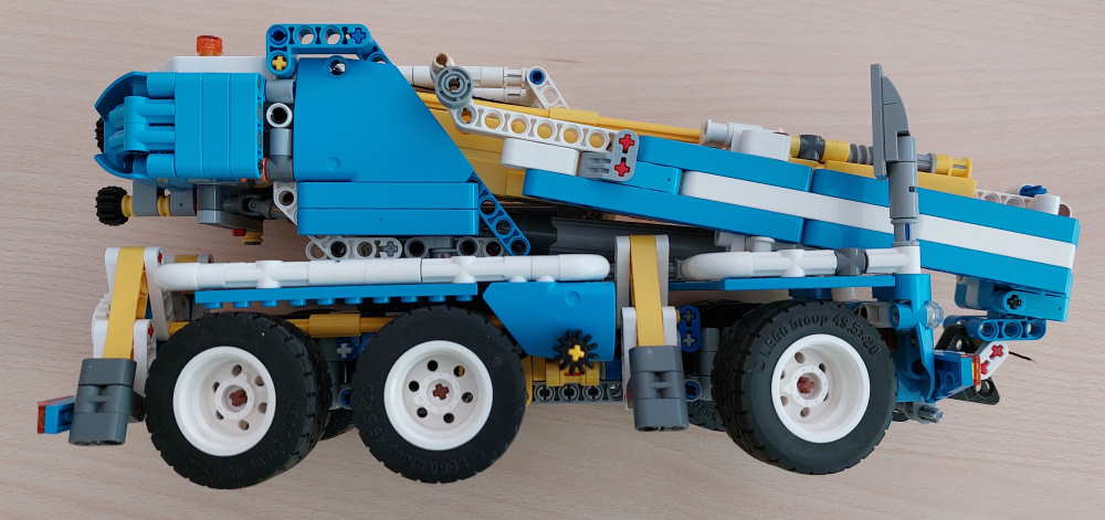 tc22citycrane_finished_11.jpg