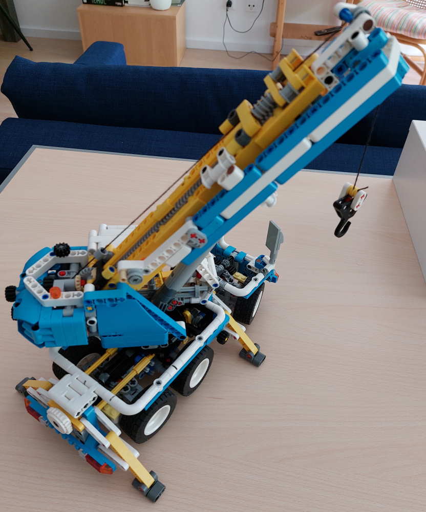 tc22citycrane_finished_17.jpg