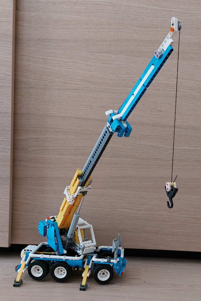 tc22citycrane_finished_21.jpg