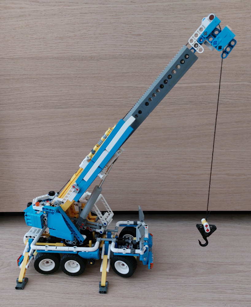 tc22citycrane_finished_24.jpg