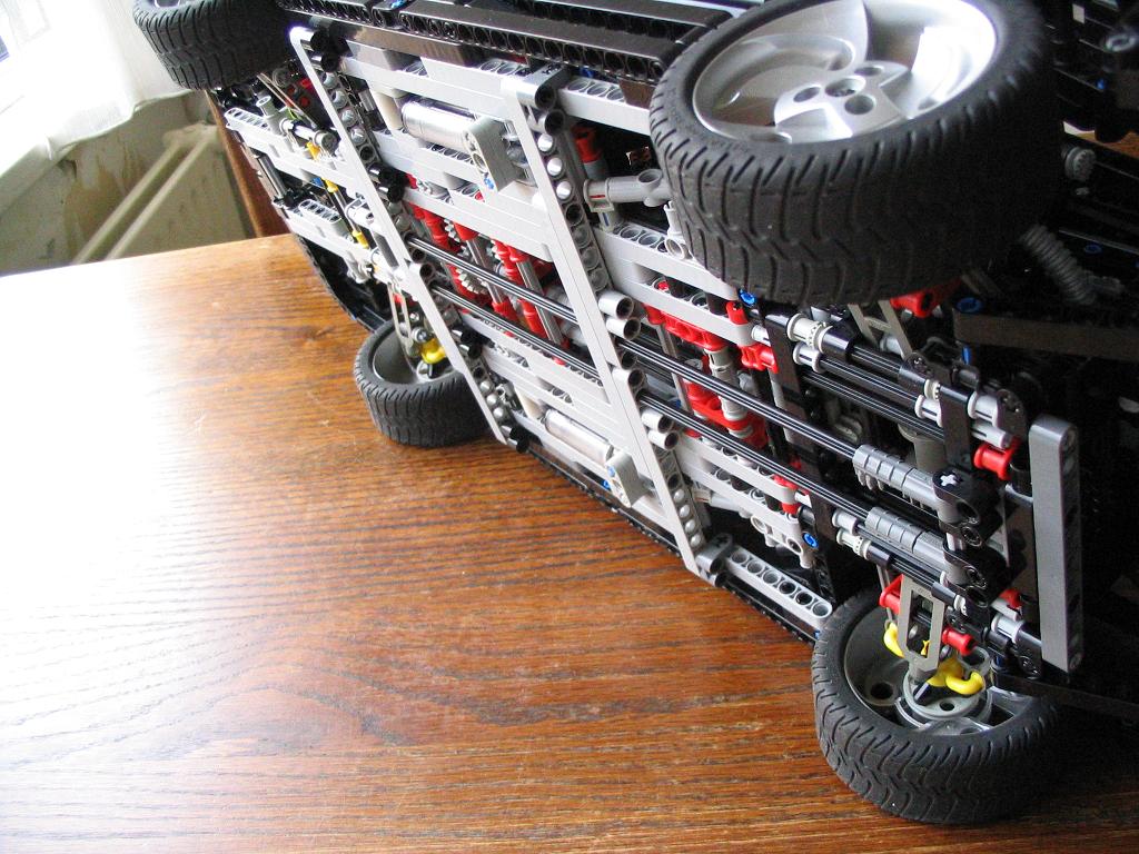 lego_lamborghini_countach_black_013.jpg