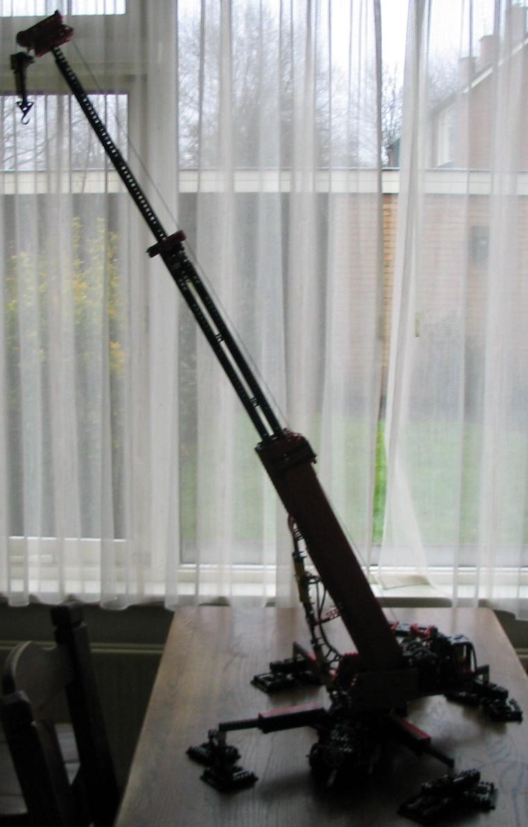 lego_demagac700_crane_001.jpg