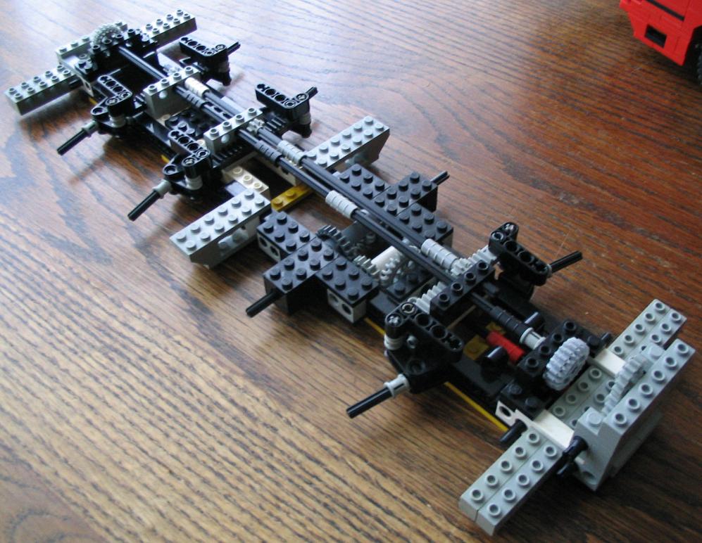 lego_demagac700_lifting_003.jpg