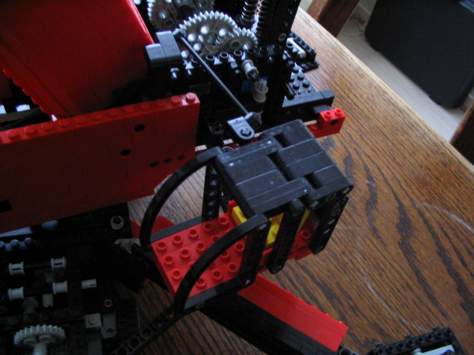 lego_demagac700_superstructure_cabin_002.jpg