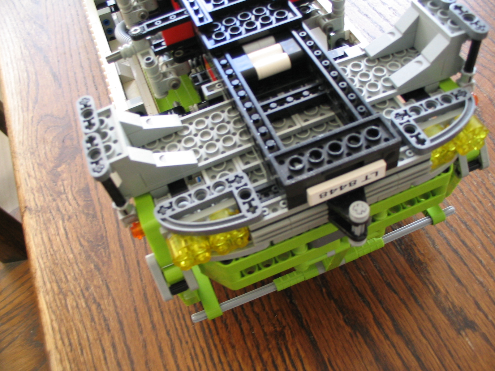 nineaxlecrane015.jpg