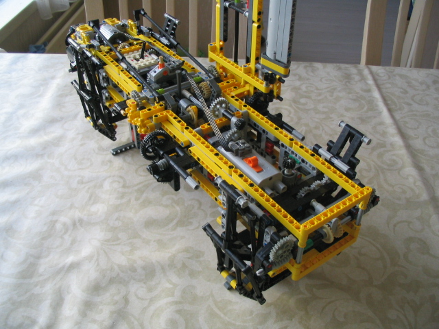 futuristicfreightplane_003.jpg