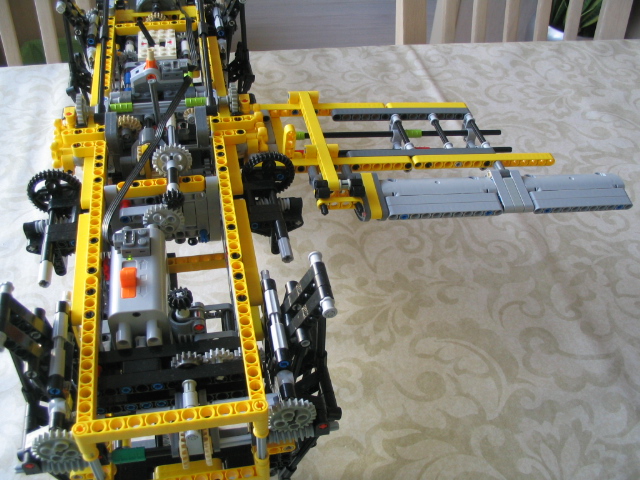 futuristicfreightplane_005.jpg
