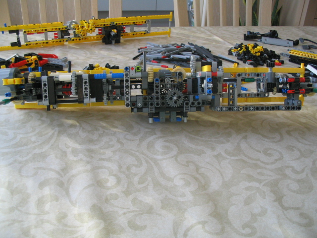 futuristicfreightplane_020.jpg