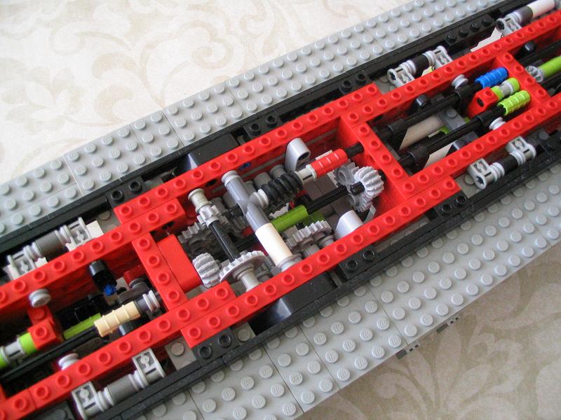 lego_ltm1250unfinished_012.jpg