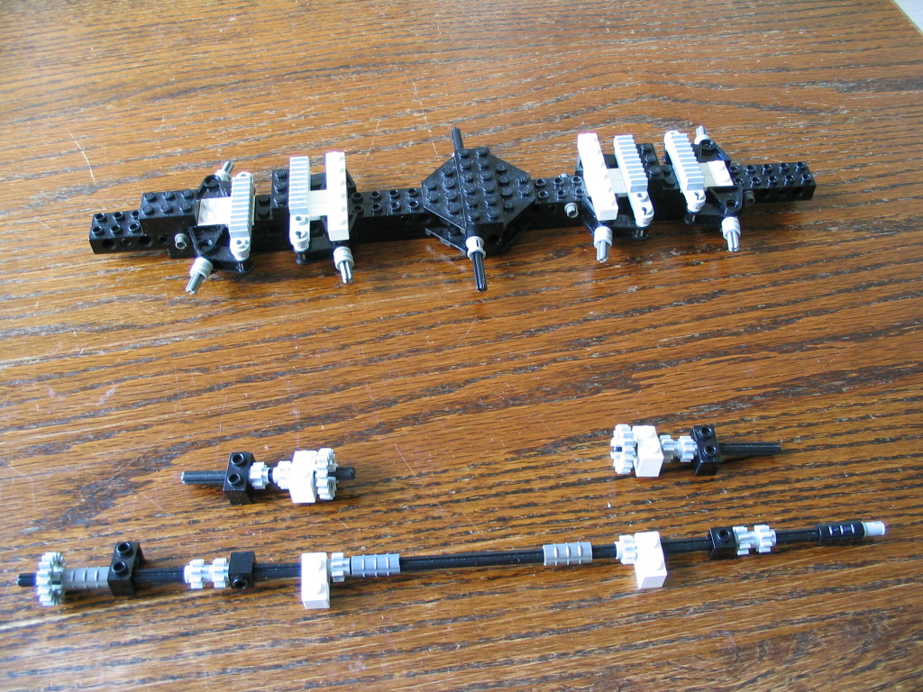 mobilecraneundercarconstruction05.jpg