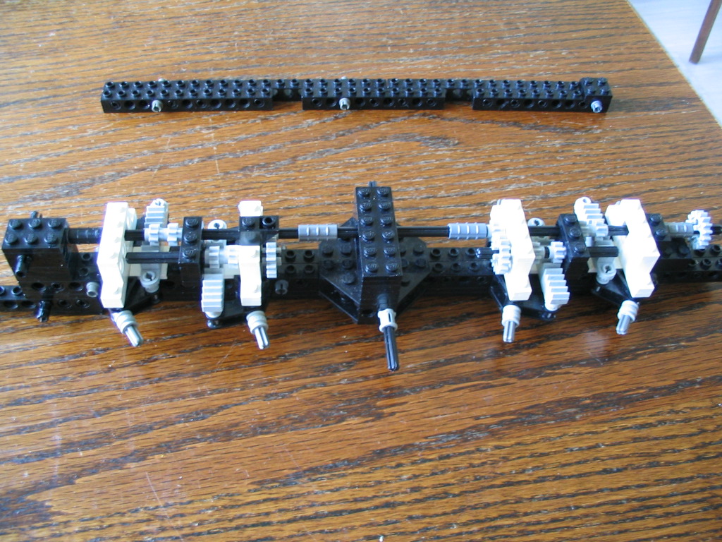 mobilecraneundercarconstruction07.jpg