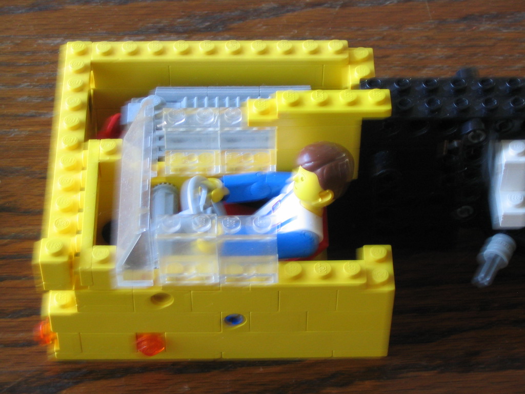 mobilecraneundercarconstruction11.jpg